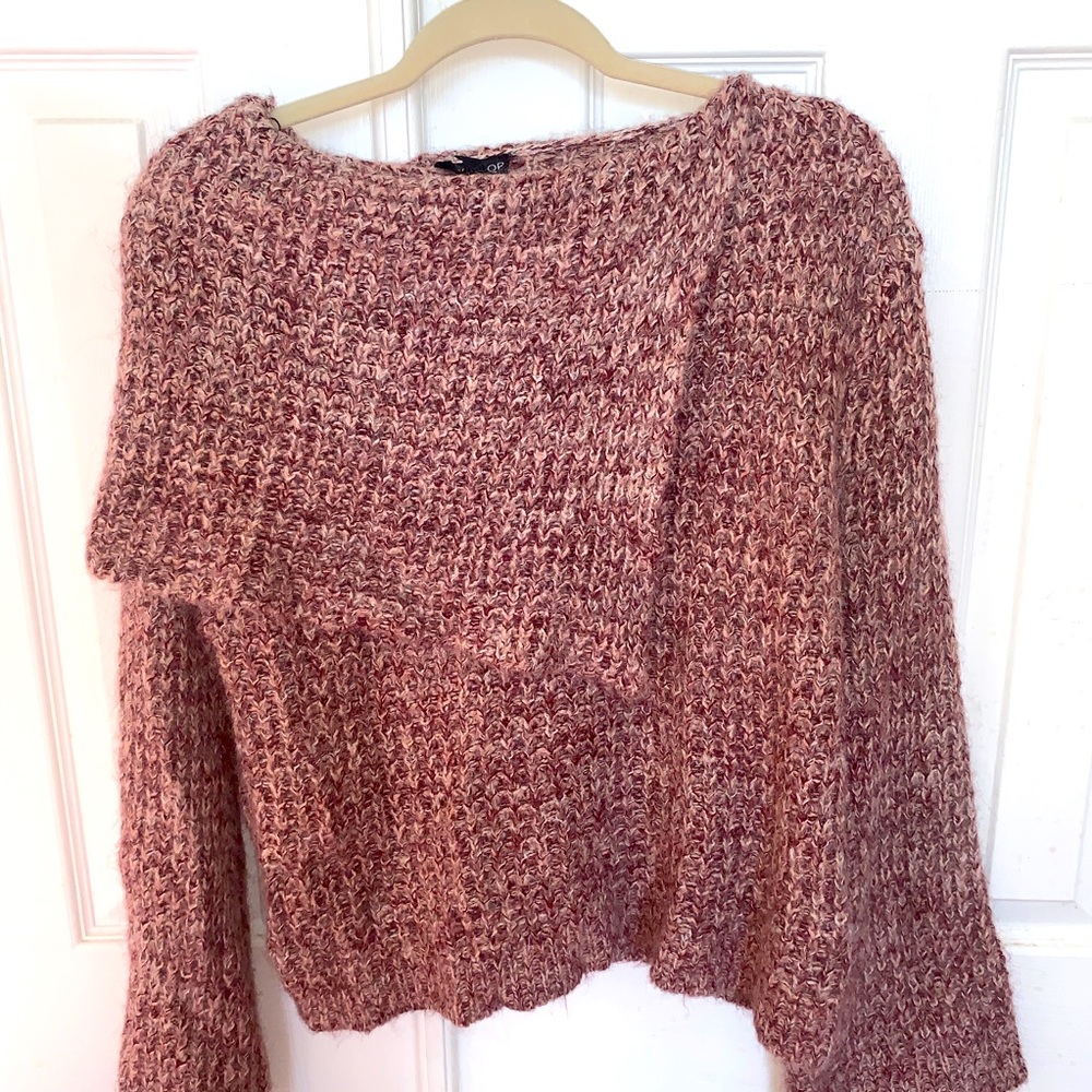 Knit sweater